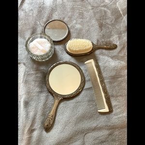 Silver plated vintage 4 piece vanity set